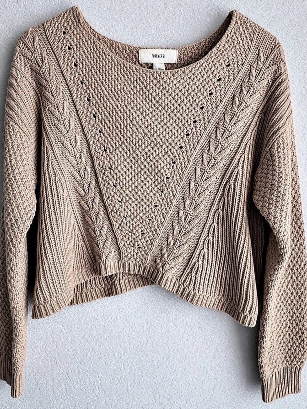 Forever 21 Cable Knit Cropped Sweater Brown Size Medium Like New